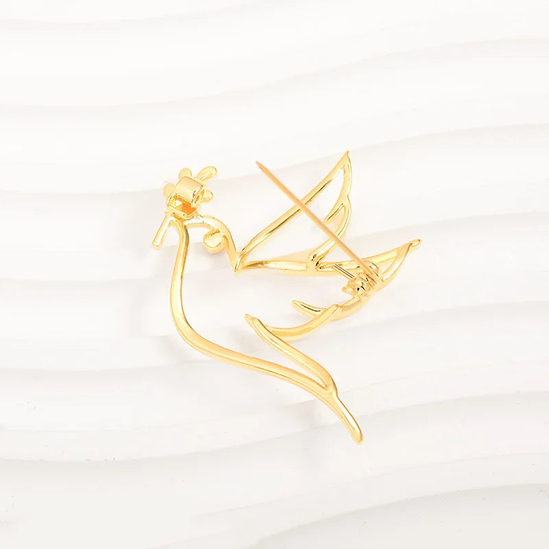 New Minimalist Hollow Out Peace Dove Brooch Exquisite Design Temperament Corsage Suit Jacket Fashionable Pin Accessories Broche