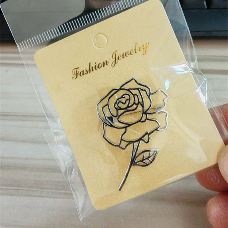 New Minimalist Hollow Out Peace Dove Brooch Exquisite Design Temperament Corsage Suit Jacket Fashionable Pin Accessories Broche